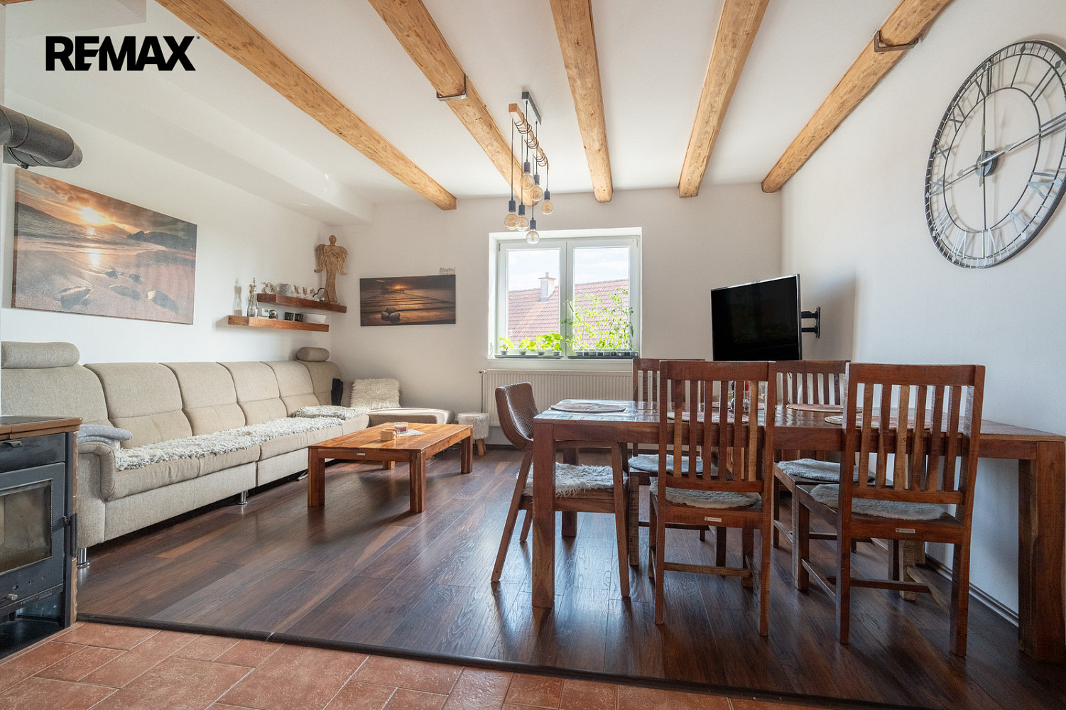 Prodej domu 240 m² s pozemkem 1 460 m² - Widok 3