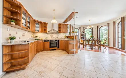Prodej domu 328 m² s pozemkem 1 856 m², Zahradní, Svinařov, okres Kladno
