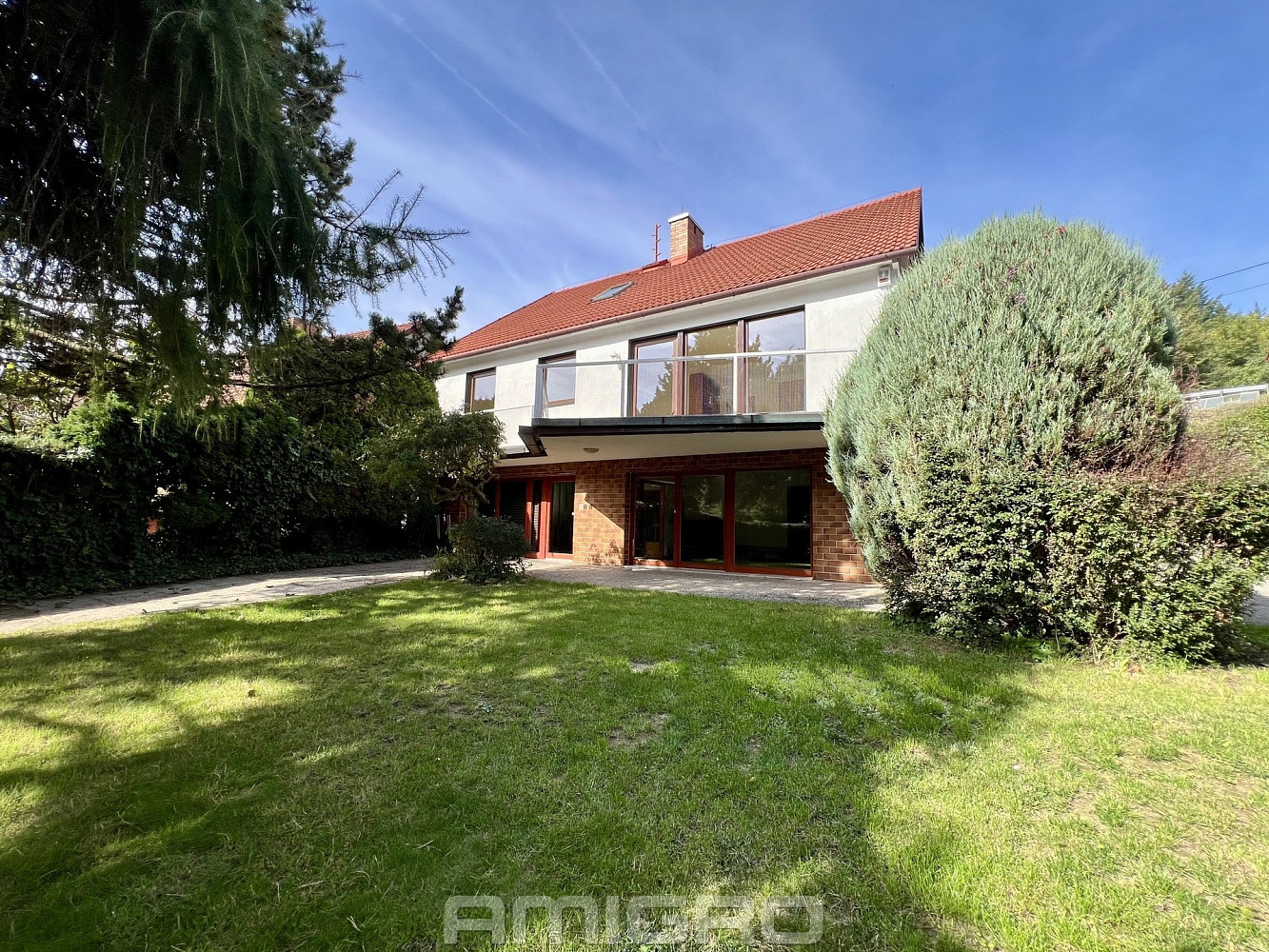 Prodej domu 220 m² s pozemkem 801 m²