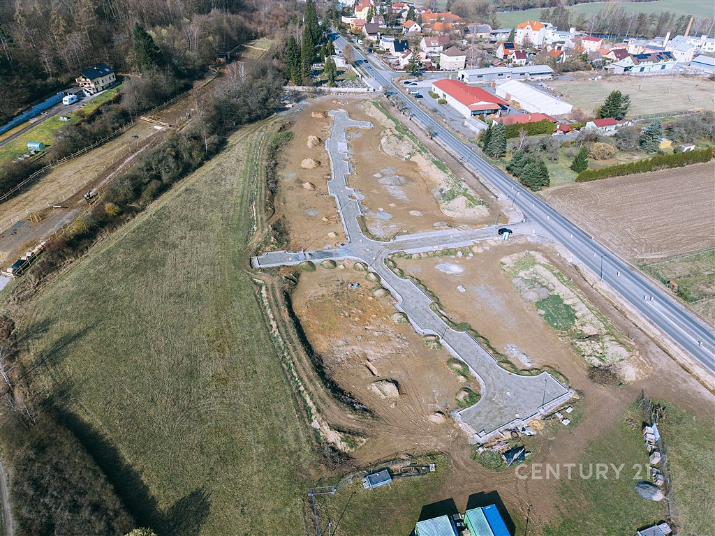 Prodej stavebního pozemku 1 056 m² – pohled 5