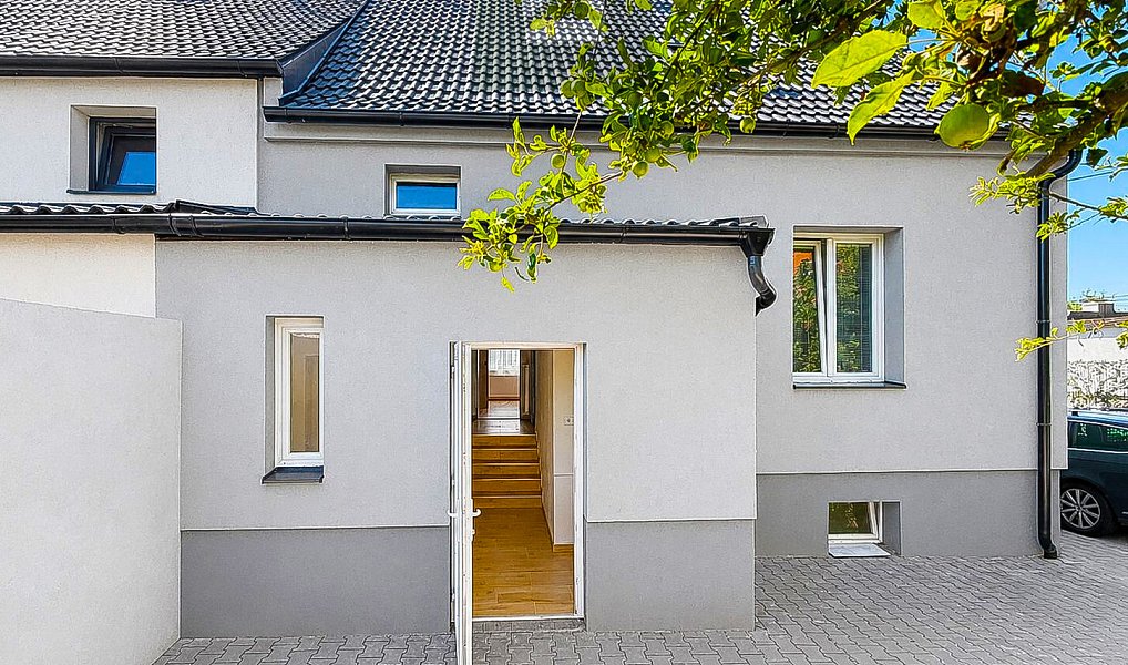 Prodej domu 200 m² s pozemkem 296 m², Plzeň – náhled fotky 9