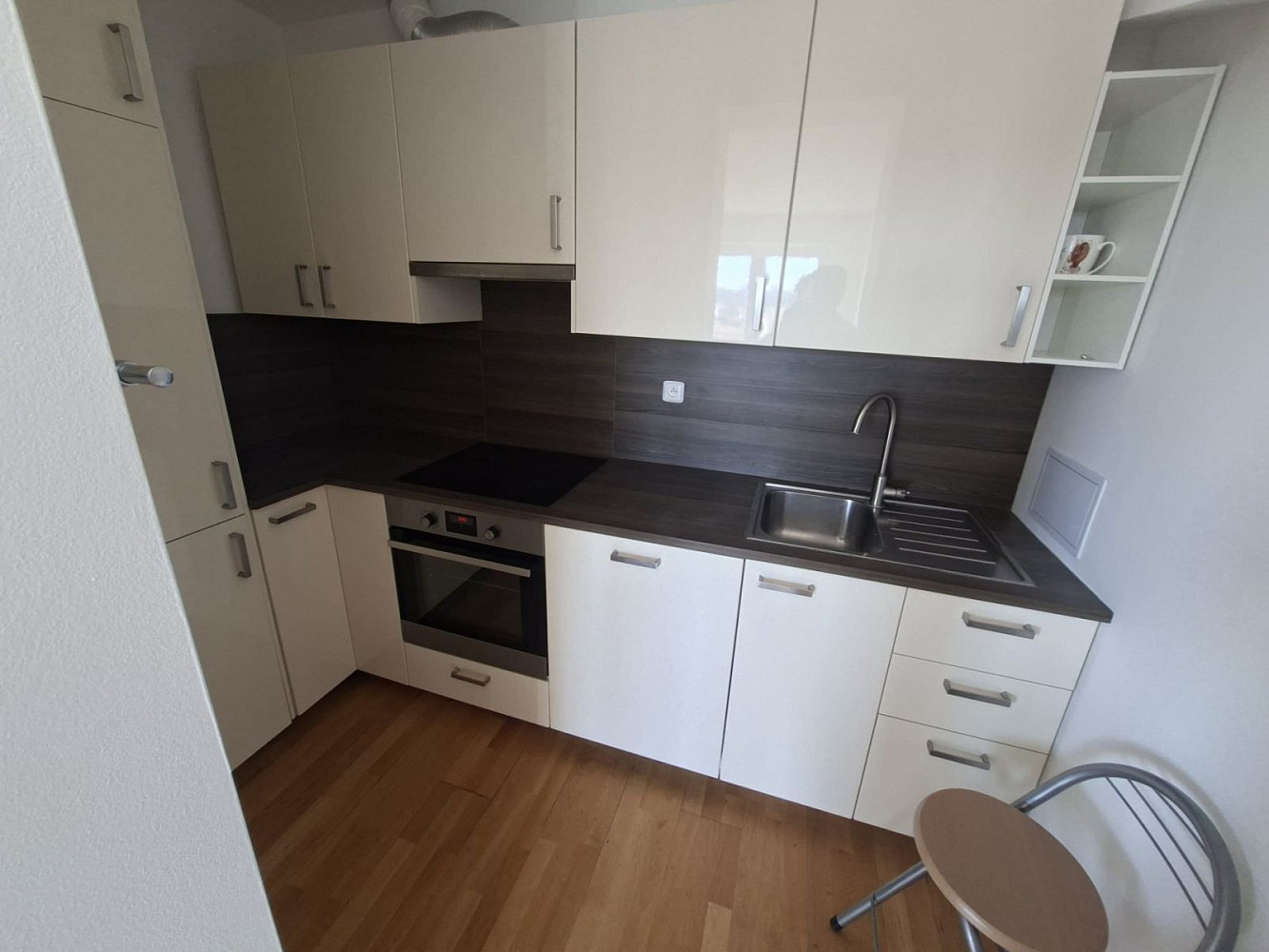 Prodej bytu 2+kk 74 m² – fotografie 3