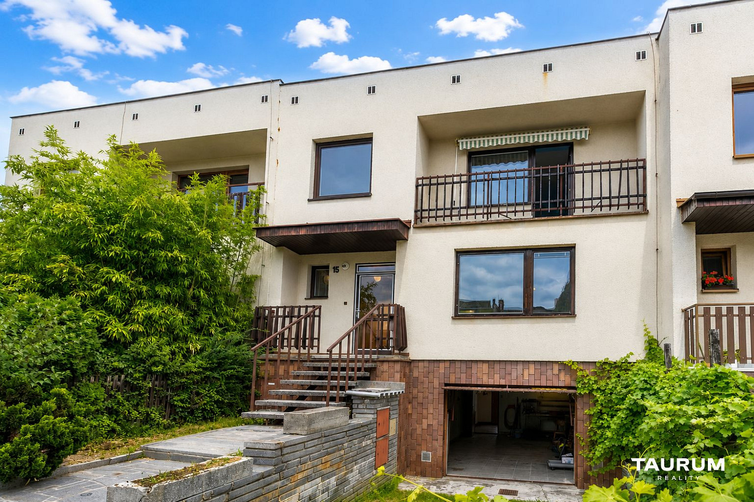 Prodej domu 189 m² s pozemkem 302 m²