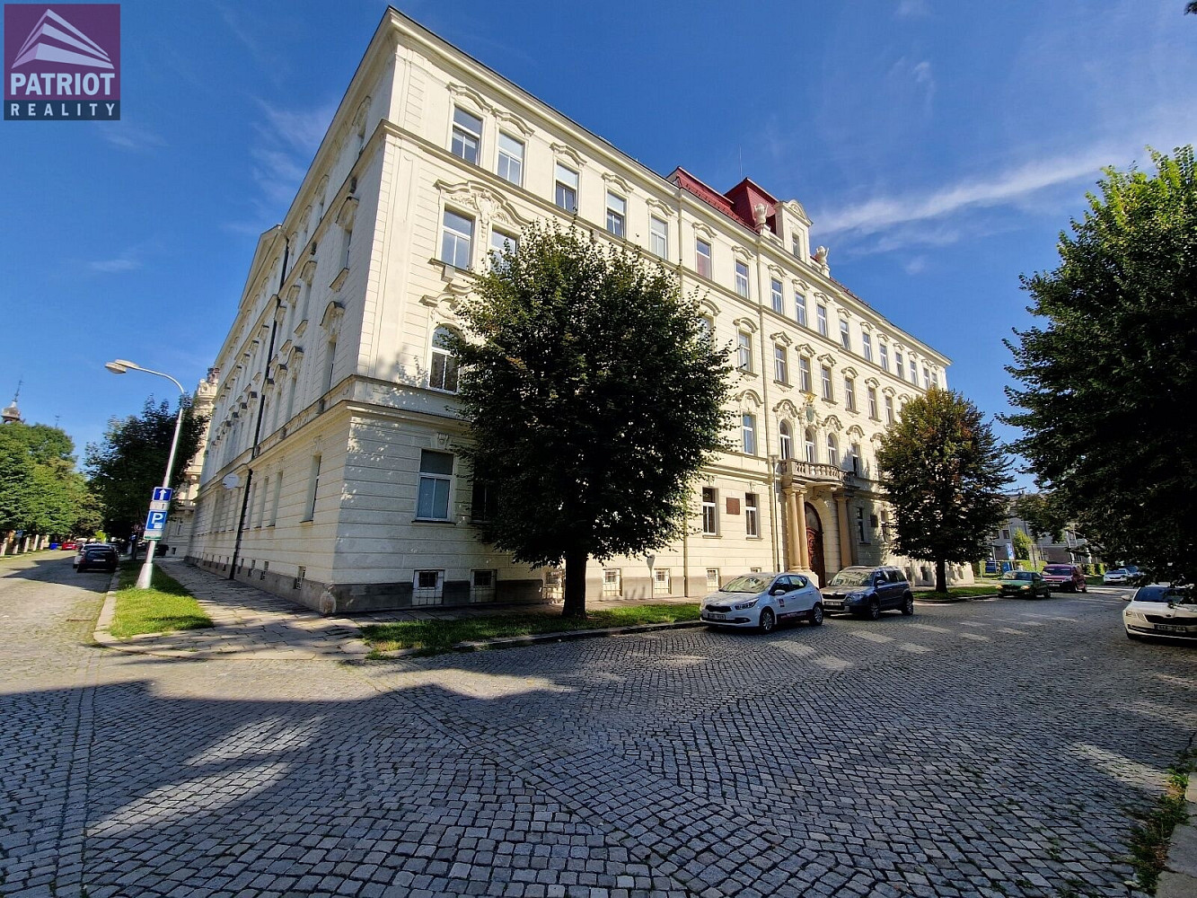 Pronájem bytu 4+1 134 m²