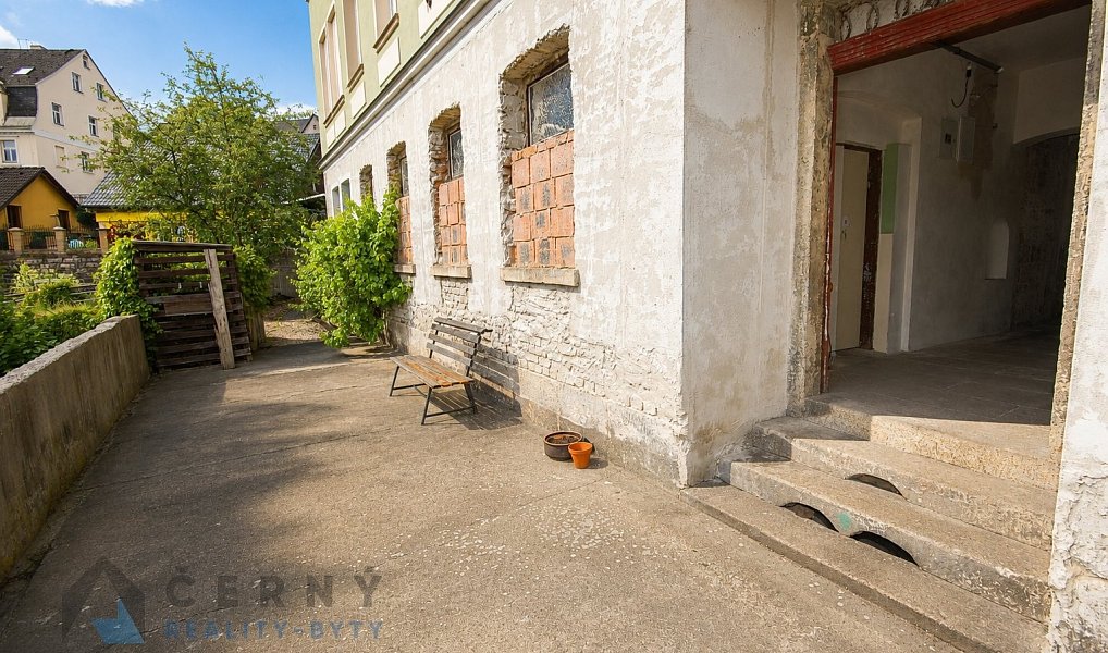 Pronájem bytu 2+1 49 m², Liberec – náhled fotky 17