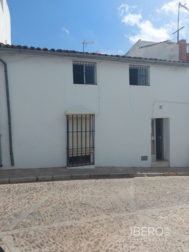 Prodej domu 150 m² s pozemkem 150 m²