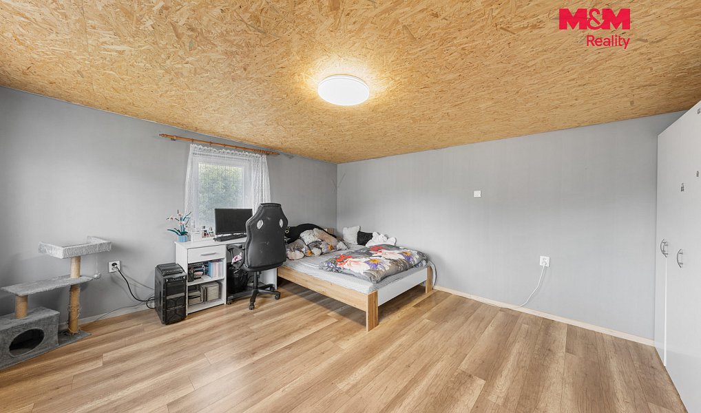 Prodej domu 240 m² s pozemkem 964 m², Krompach – náhled fotky 15
