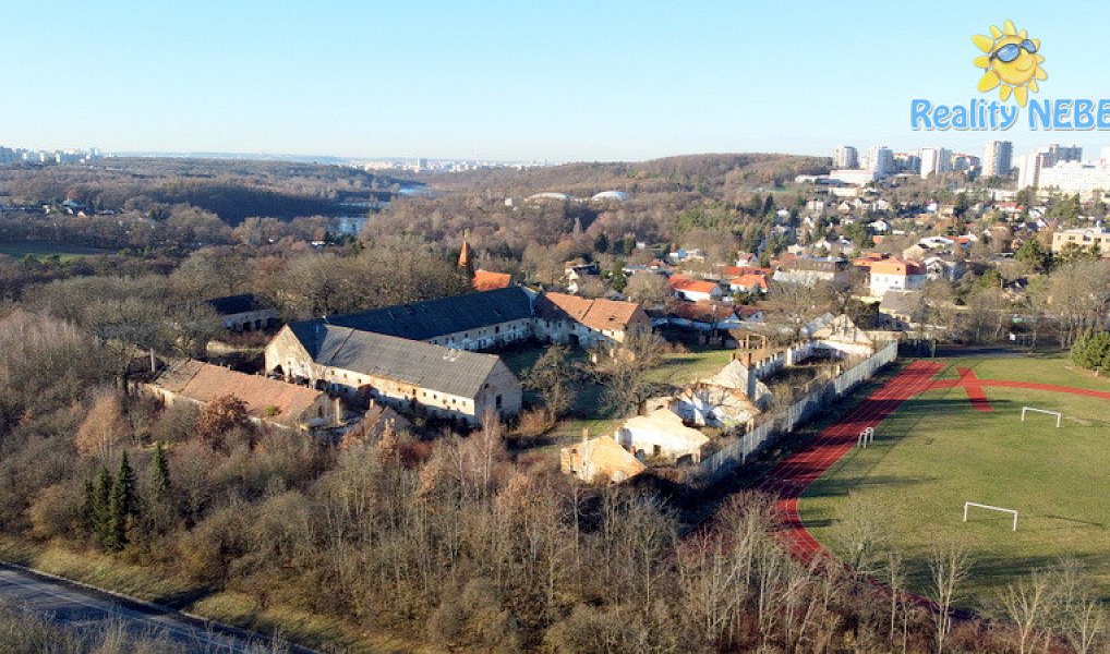Prodej stavebního pozemku 38 977 m², Praha – náhled fotky 5