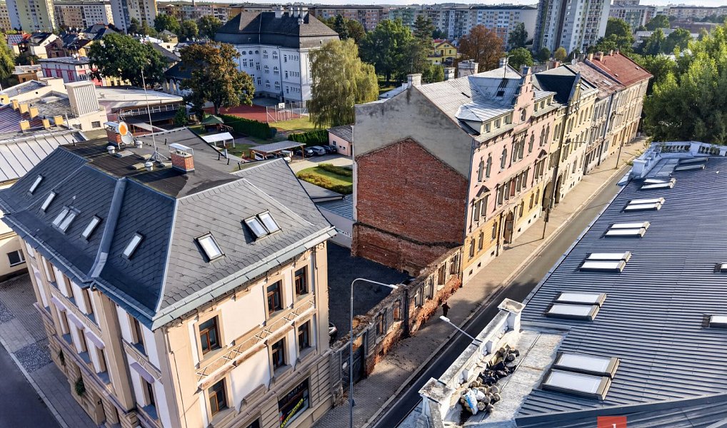 Prodej stavebního pozemku 409 m², Opava – náhled fotky 2