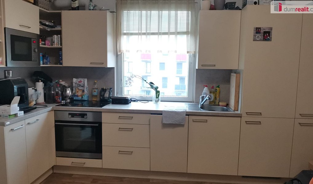 Pronájem bytu 1+kk, 33 m², Černý Most - Praha 14, Praha