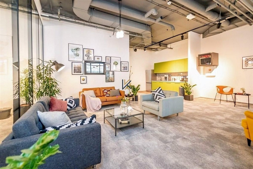 Pronájem kanceláře 487 m² — photo 4
