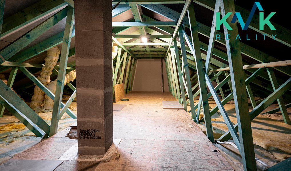 Prodej domu 160 m² s pozemkem 690 m², Sadov – náhled fotky 24
