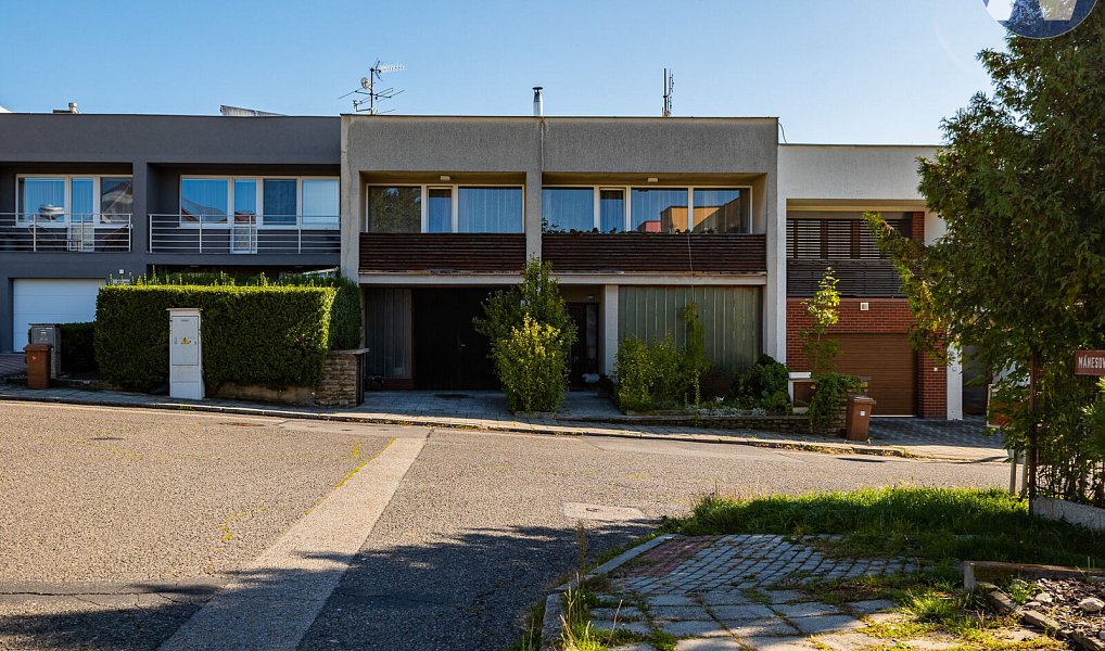 Prodej domu 365 m² s pozemkem 527 m², Strakonice – náhled fotky 2