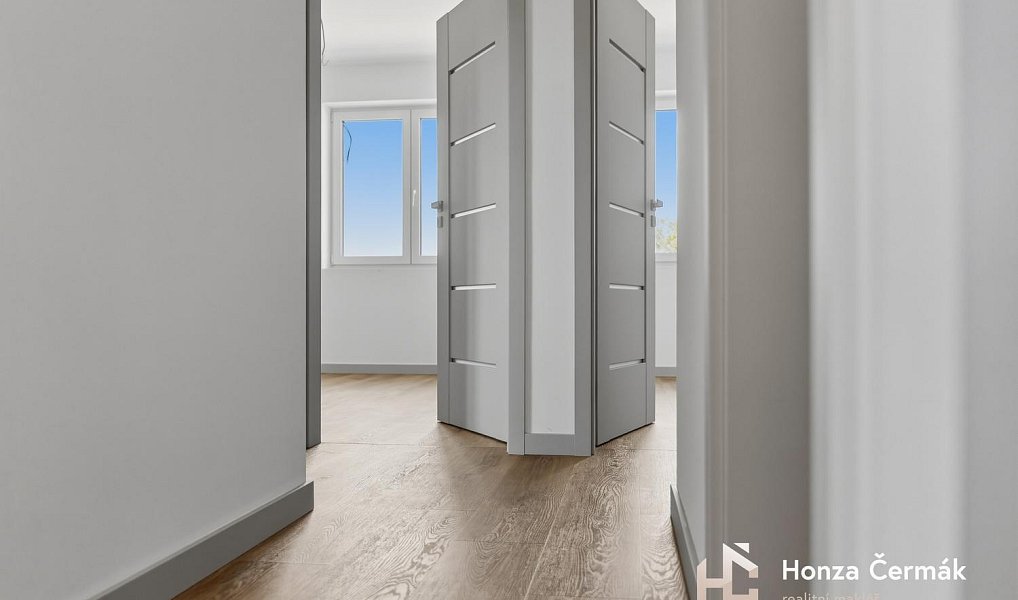 Prodej domu 130 m² s pozemkem 171 m², Oslavany – náhled fotky 21