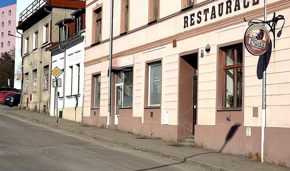 Pronájem obchodních prostor 80 m², Benešov – náhled fotky 14