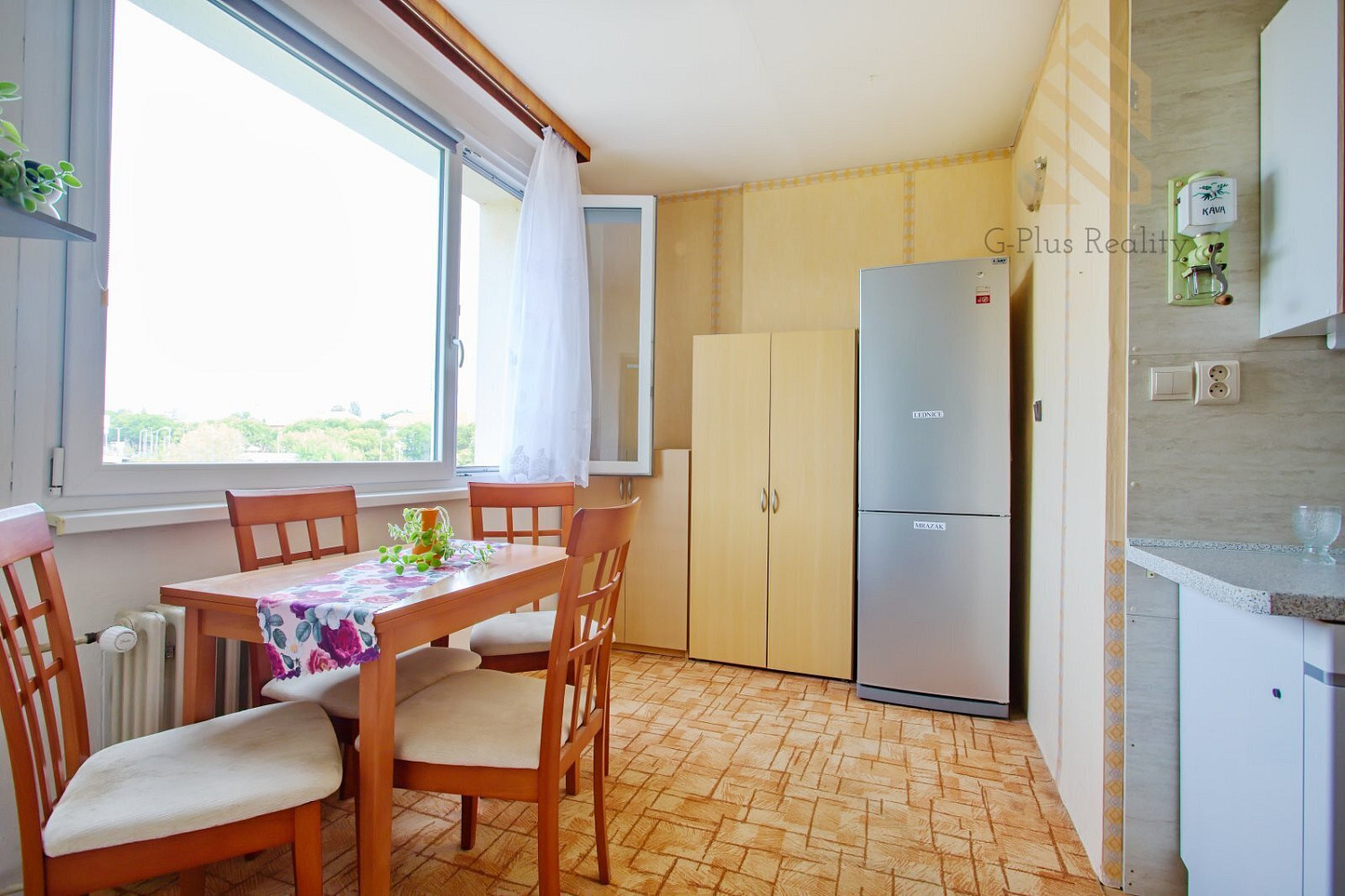 Prodej bytu 2+1 62 m² – fotografie 2