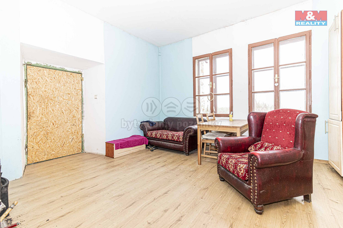 Prodej ubytovacího objektu 983 m² – fotografie 2