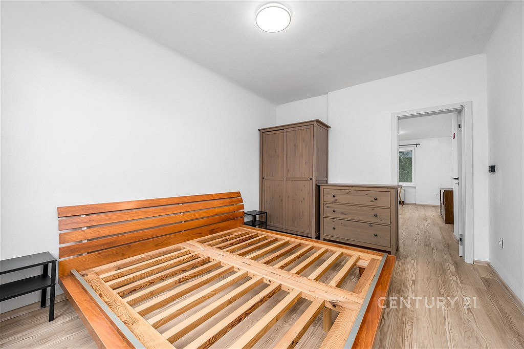 Pronájem bytu 2+kk 54 m² — photo 4