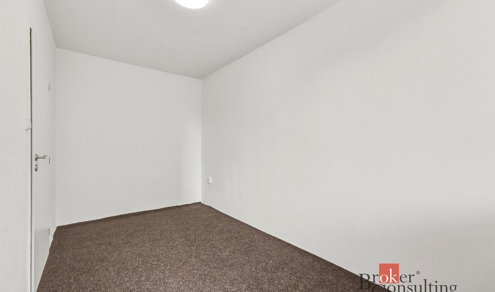 Prodej bytu 3+1 57 m², Pardubice – náhled fotky 16