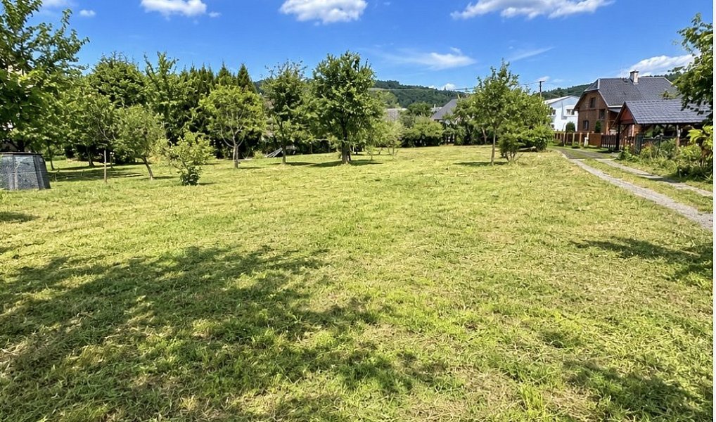 Prodej stavebního pozemku 1 049 m², Brantice – náhled fotky 5