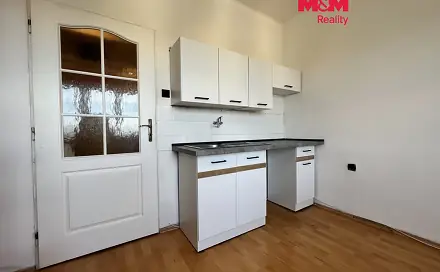 Prodej bytu 1+kk 23 m², Borovského, Karviná - Mizerov