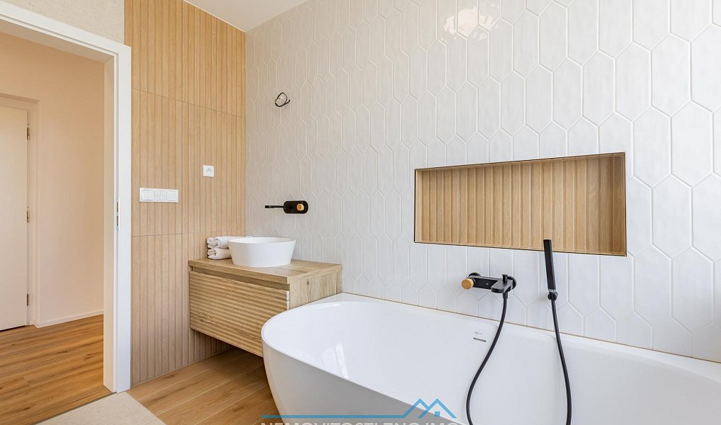 Prodej bytu atypického 235 m², Znojmo – náhled fotky 17