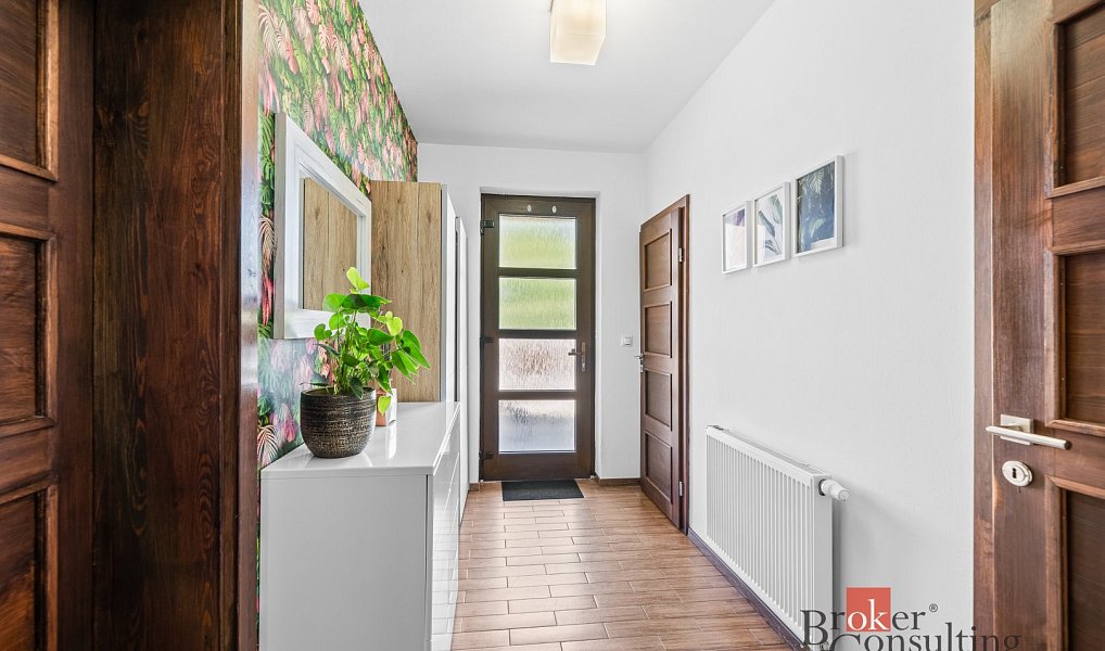 Prodej domu 198 m² s pozemkem 456 m², Losiná – náhled fotky 25