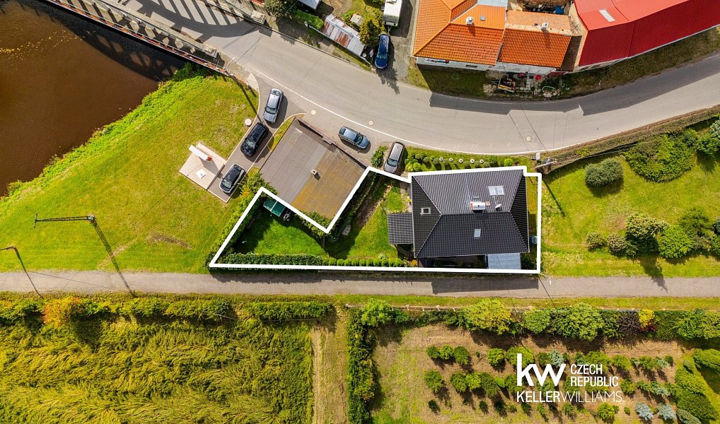 Prodej domu 140 m² s pozemkem 448 m², Horky nad Jizerou – náhled fotky 37