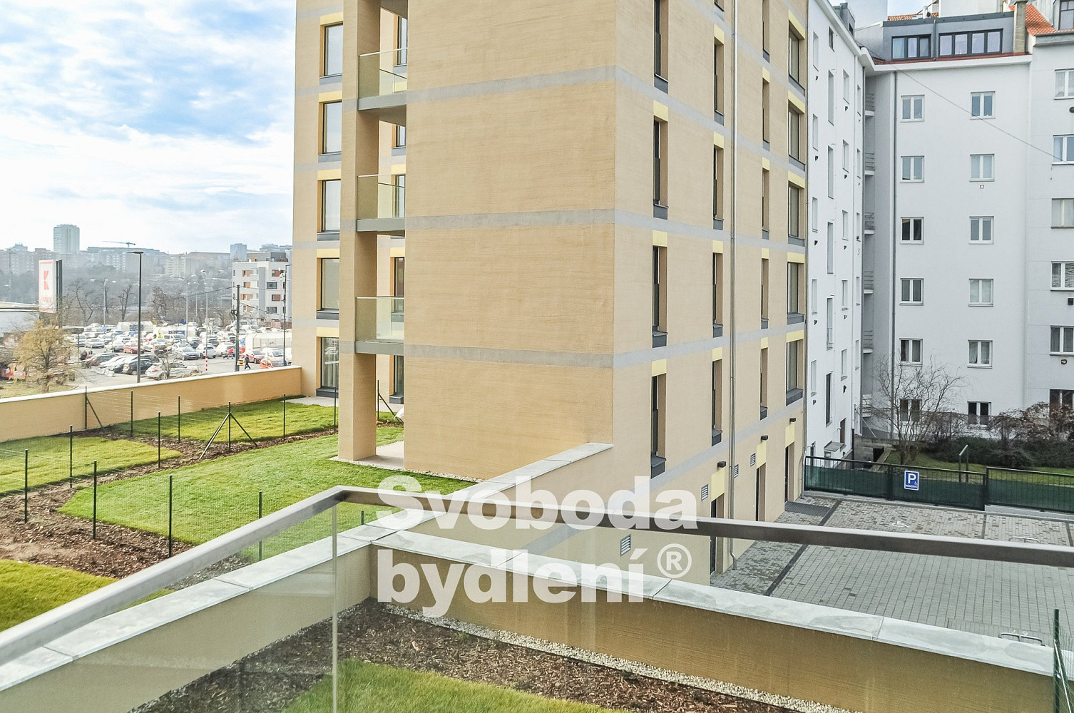 Pronájem bytu 2+kk 59 m² — photo 2