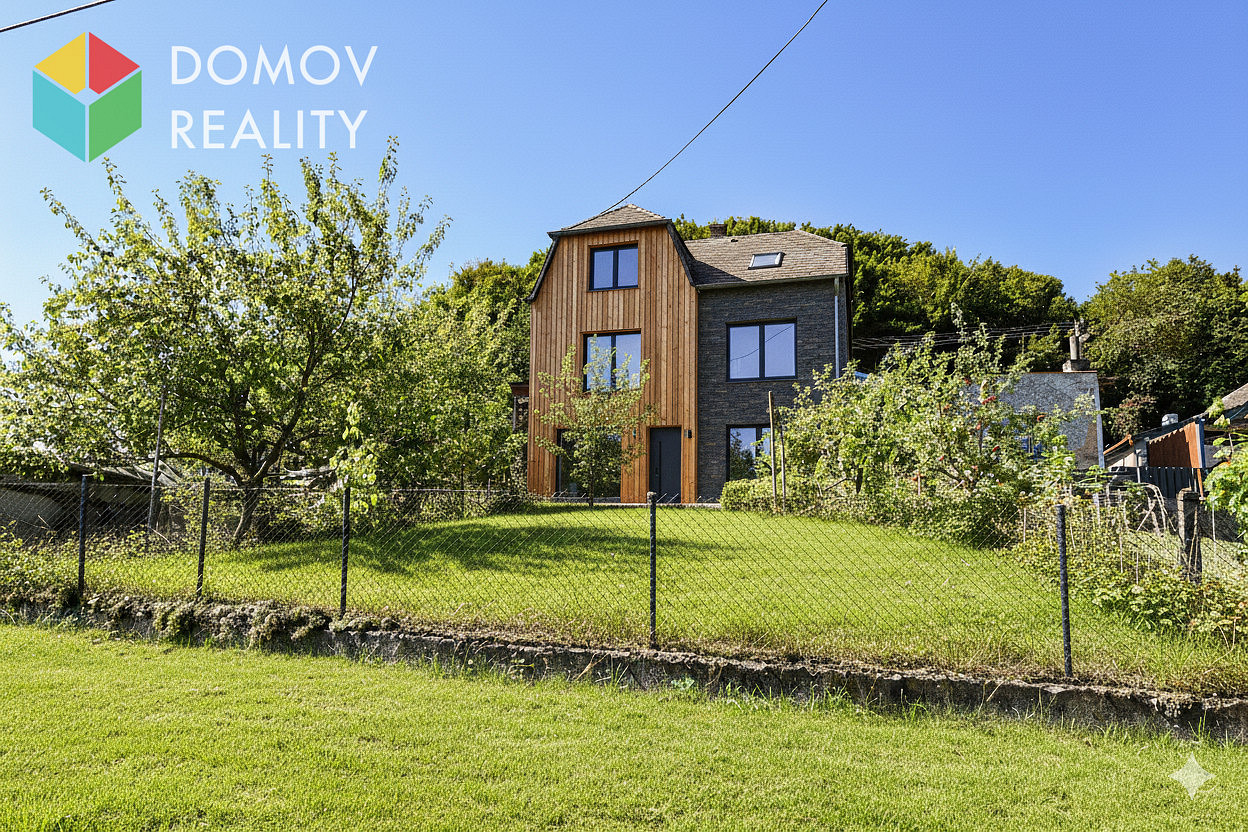 Prodej domu 160 m² s pozemkem 472 m² – fotografie 2