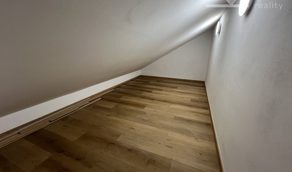 Prodej domu 184 m² s pozemkem 266 m², Vyškov – náhled fotky 10