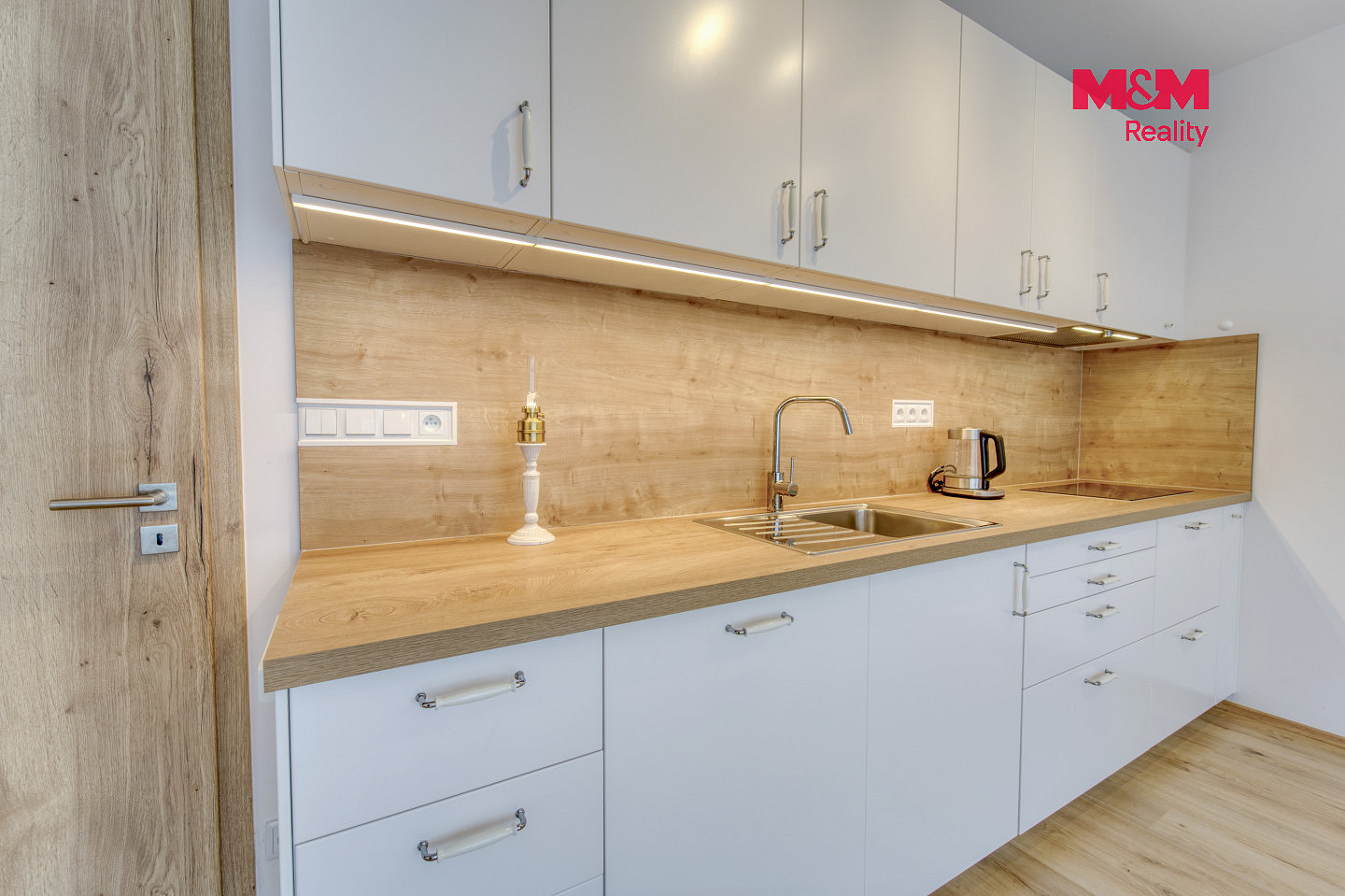 Pronájem bytu 1+kk 41 m² – fotografie 2