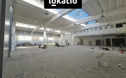 Pronájem skladovacích prostor 1 000 m², Hradec Králové