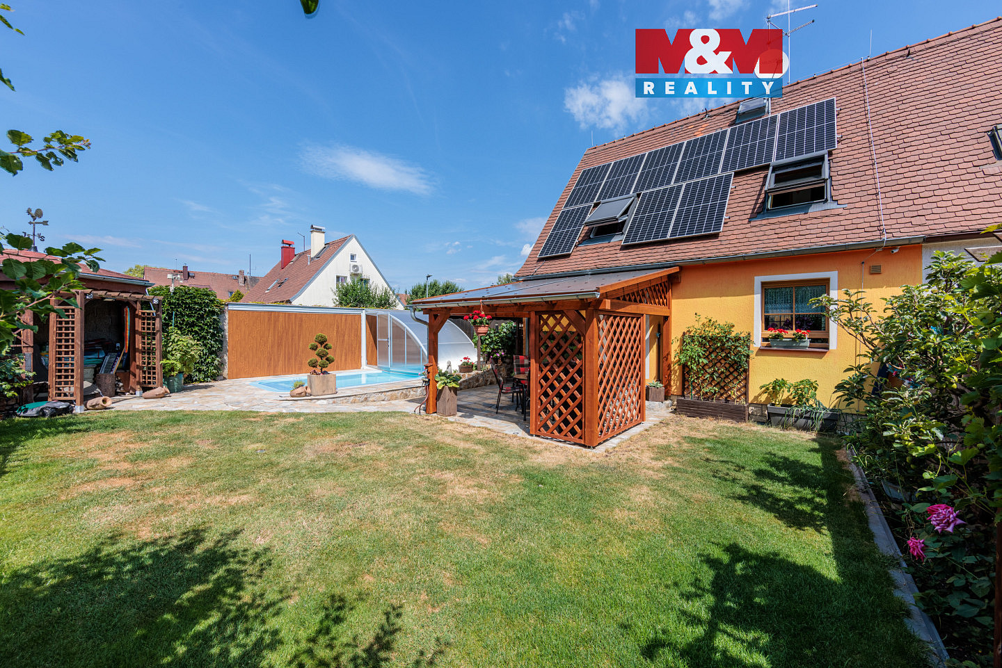 Prodej domu 152 m² s pozemkem 351 m²