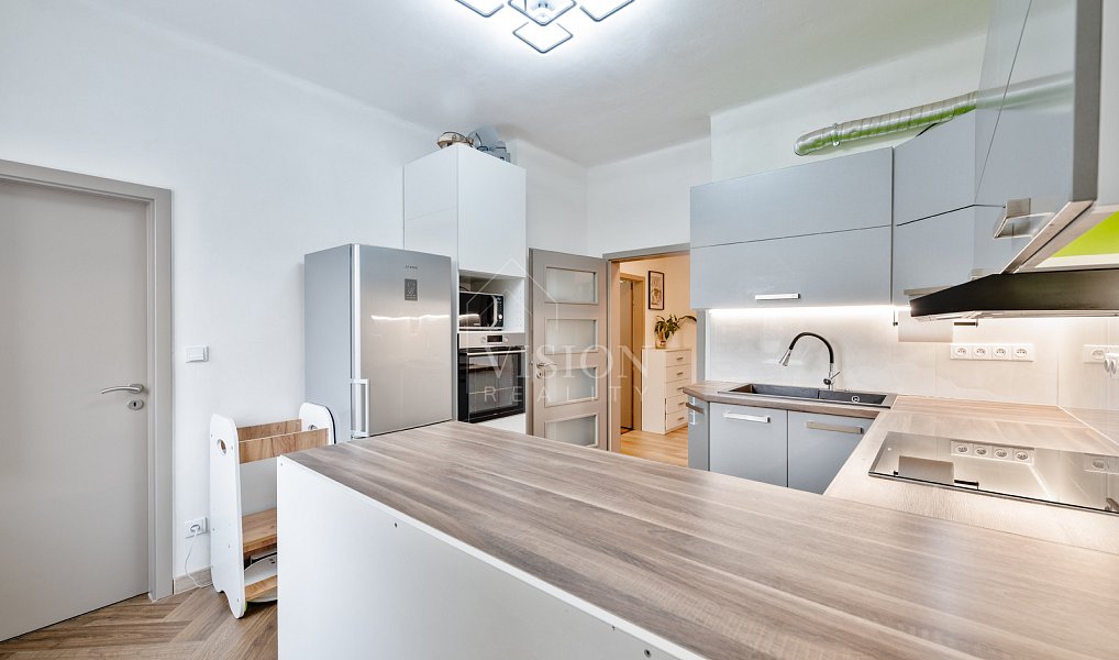 Prodej bytu 3+1 95 m², Tábor – náhled fotky 2