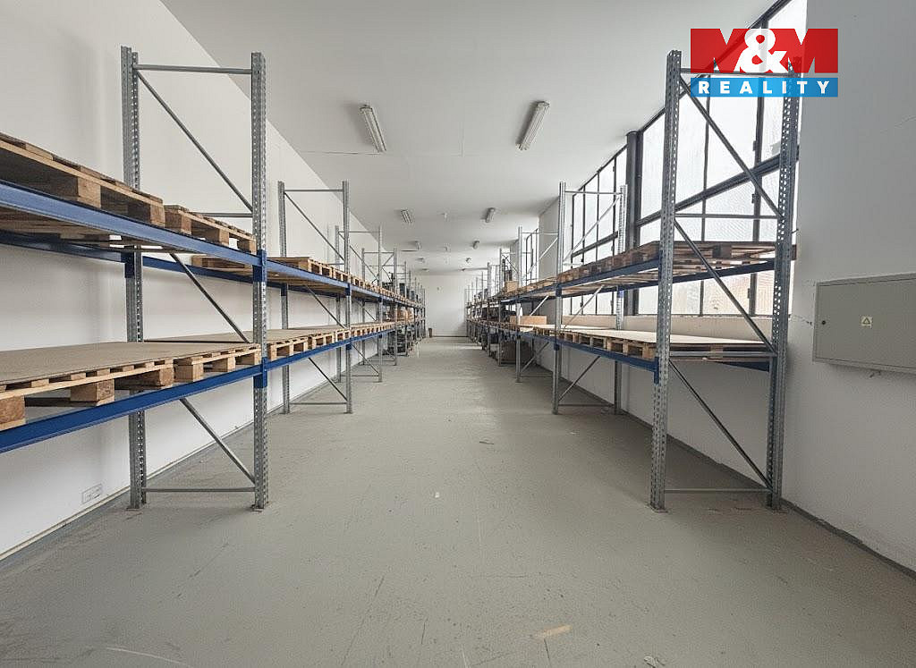 Prodej skladovacích prostor 500 m² – fotografie 5
