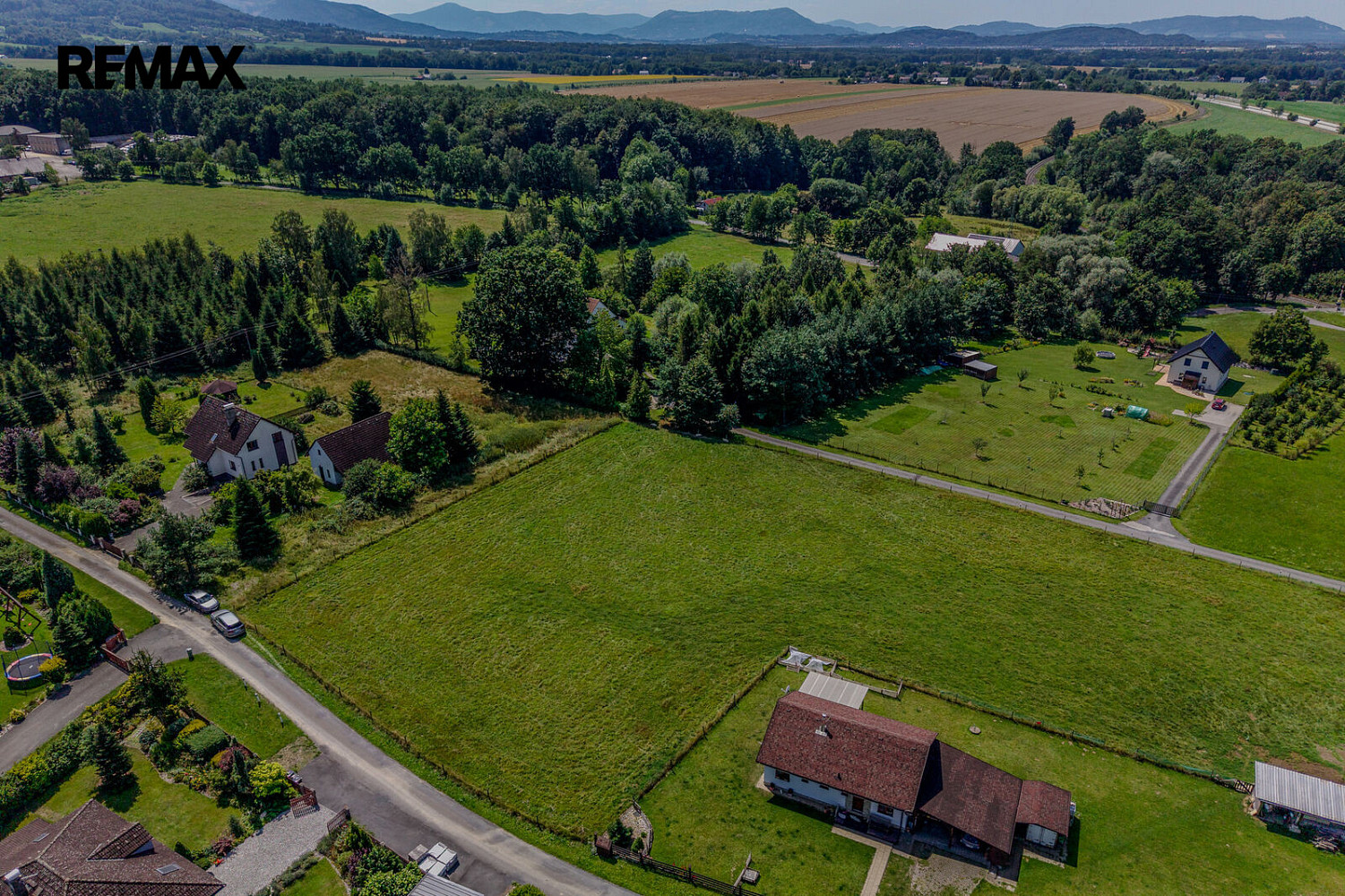 Prodej stavebního pozemku 4 127 m² – fotografie 4
