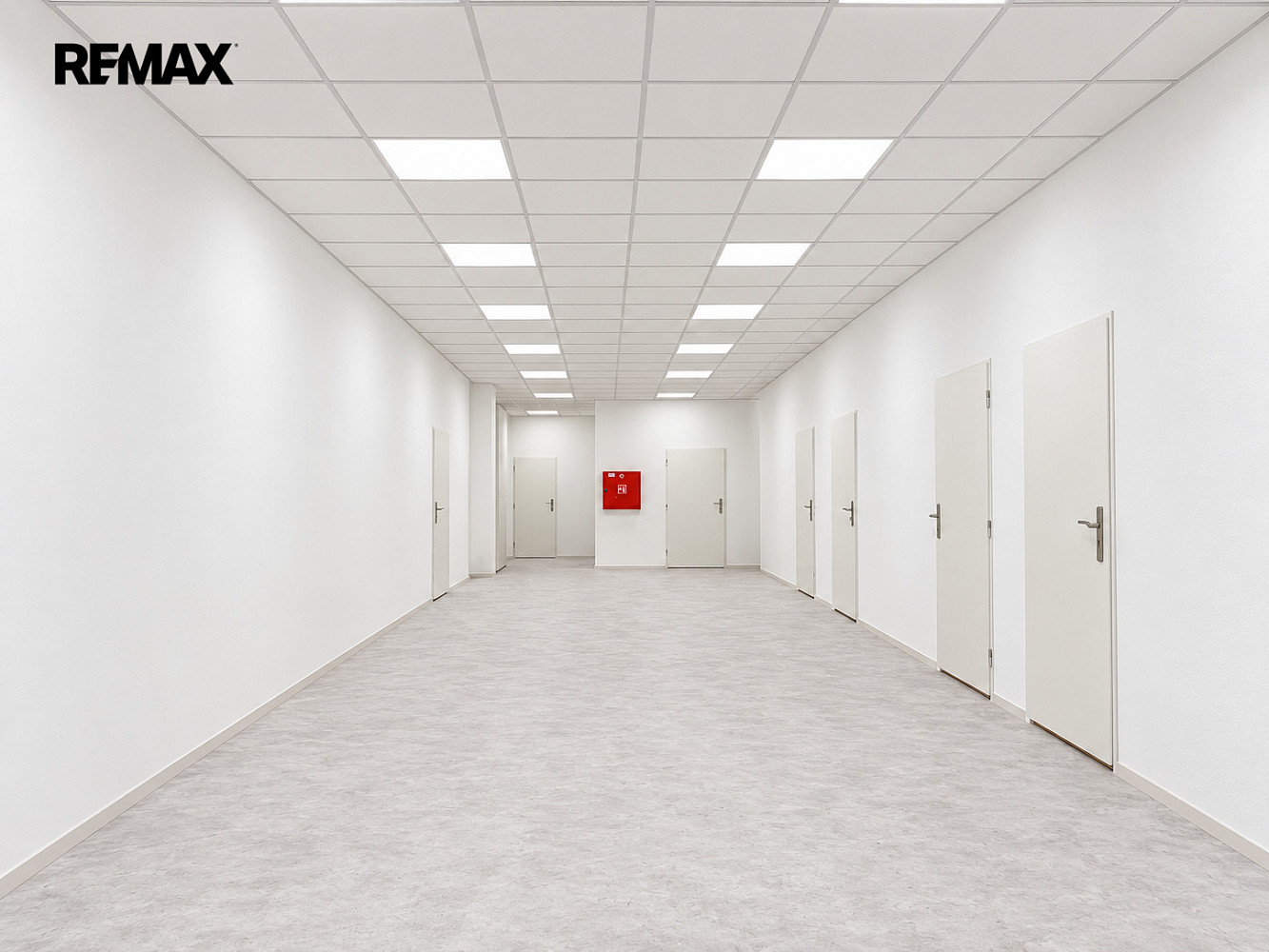Pronájem komerčního objektu (jiného typu) 42 m² – fotografie 4