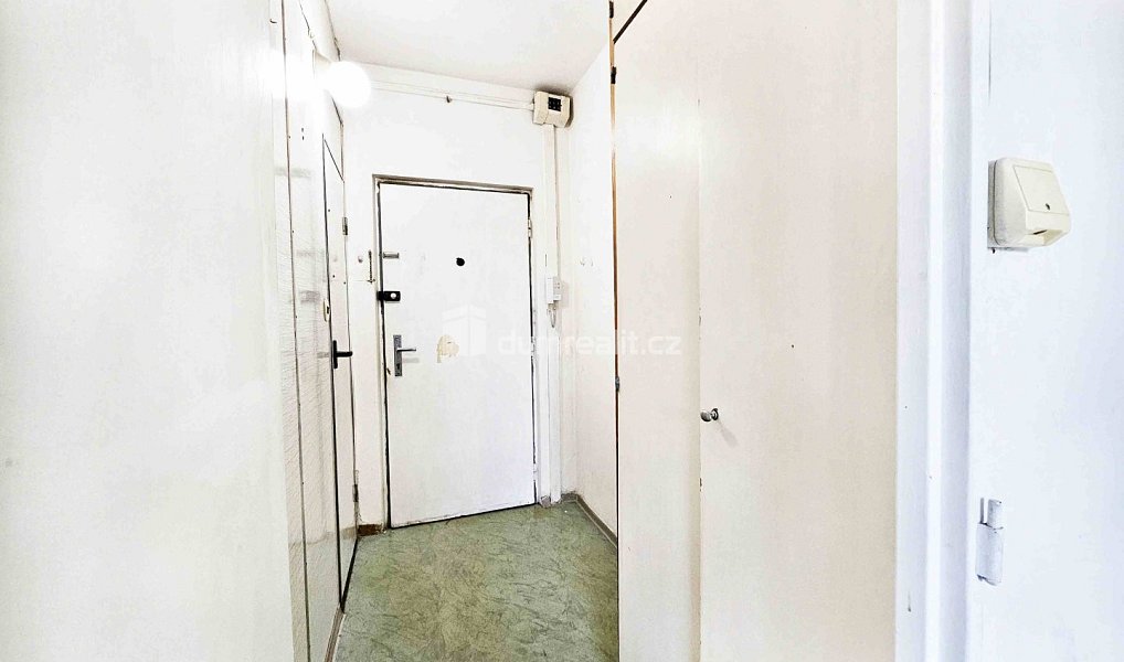 Prodej bytu 1+kk 22 m², Lovosice – náhled fotky 3