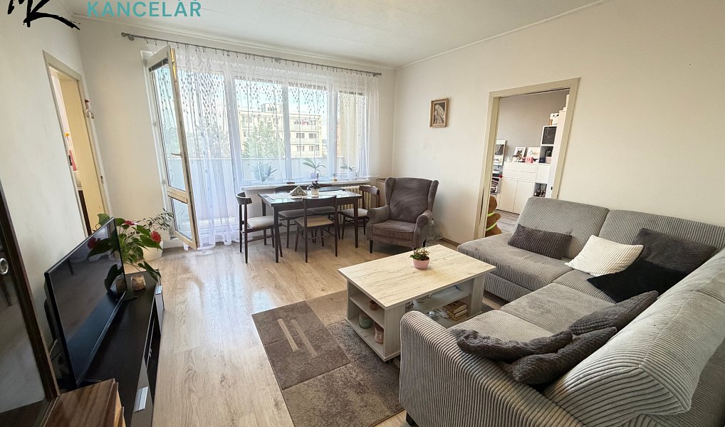 Prodej bytu 4+1 82 m², Chropyně – náhled fotky 9