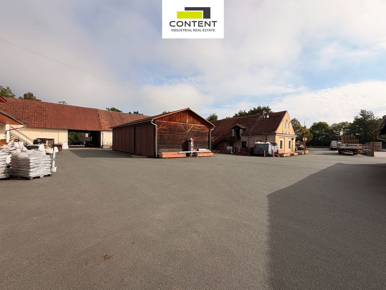 Pronájem skladovacích prostor 1 539 m² – fotografie 4