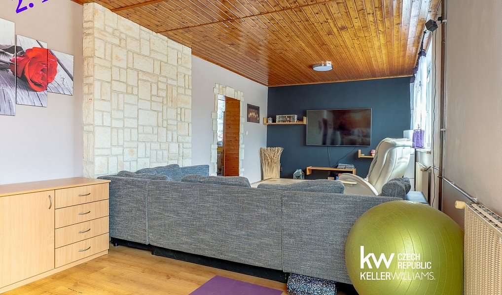 Prodej domu 251 m² s pozemkem 1 028 m², Zašová – náhled fotky 17