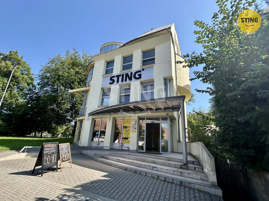 Pronájem kanceláře 830 m² – fotografie 2