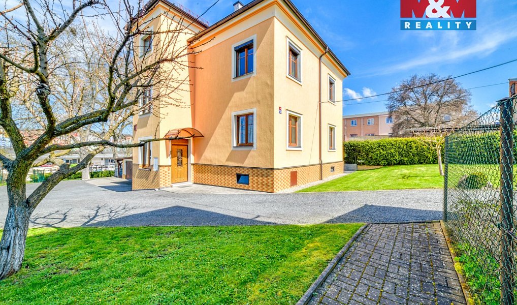 Prodej domu 248 m² s pozemkem 1 621 m², Cheb – náhled fotky 29
