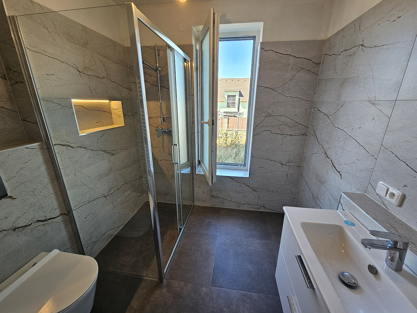 Prodej bytu 4+kk 135 m² – fotografie 2