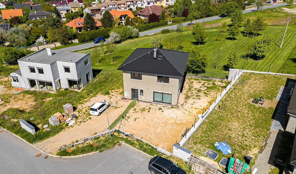 Prodej domu 151 m² s pozemkem 629 m², Libušín – náhled fotky 39