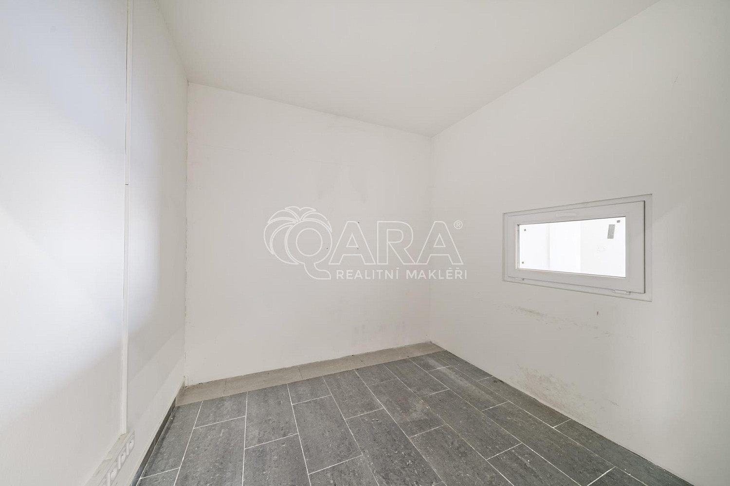 Pronájem výrobních prostor 120 m² – fotografie 4