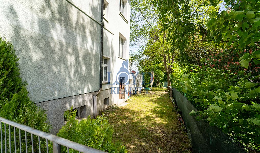 Prodej nájemního domu, činžáku 250 m², Chodov – náhled fotky 4