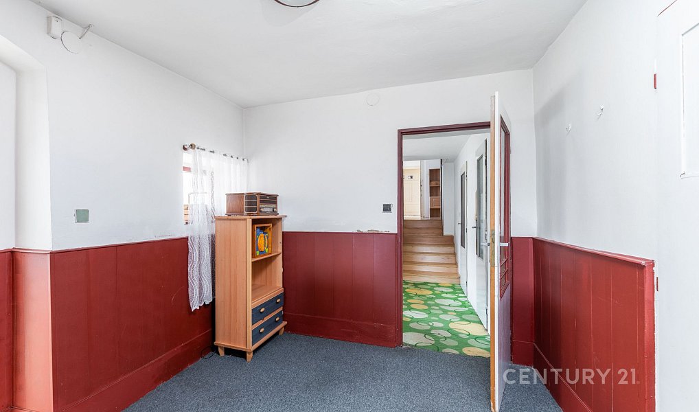 Prodej domu 153 m² s pozemkem 1 100 m², Kamýk – náhled fotky 10