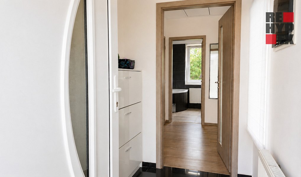 Prodej domu 73 m² s pozemkem 1 042 m², Žiželice – náhled fotky 11